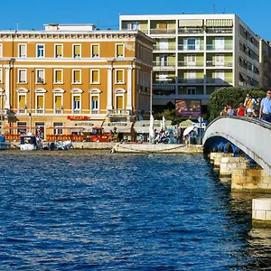summertime-apartments.hotelinzadar.com/